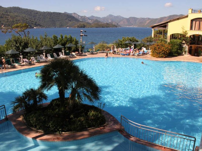 Club Monte Beach Resort (ех 30034