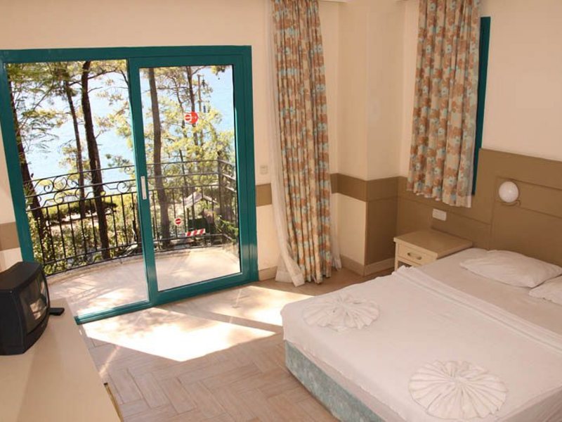 Club Monte Beach Resort (ех 30039