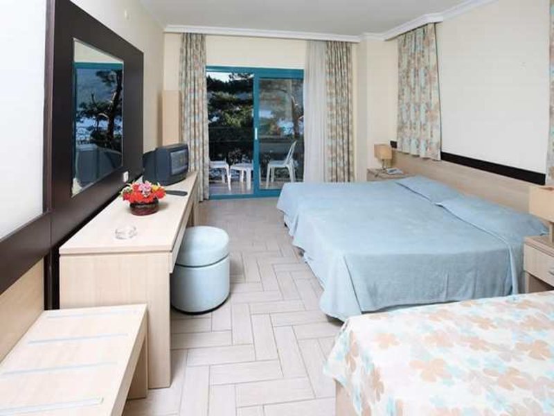 Club Monte Beach Resort (ех 30153