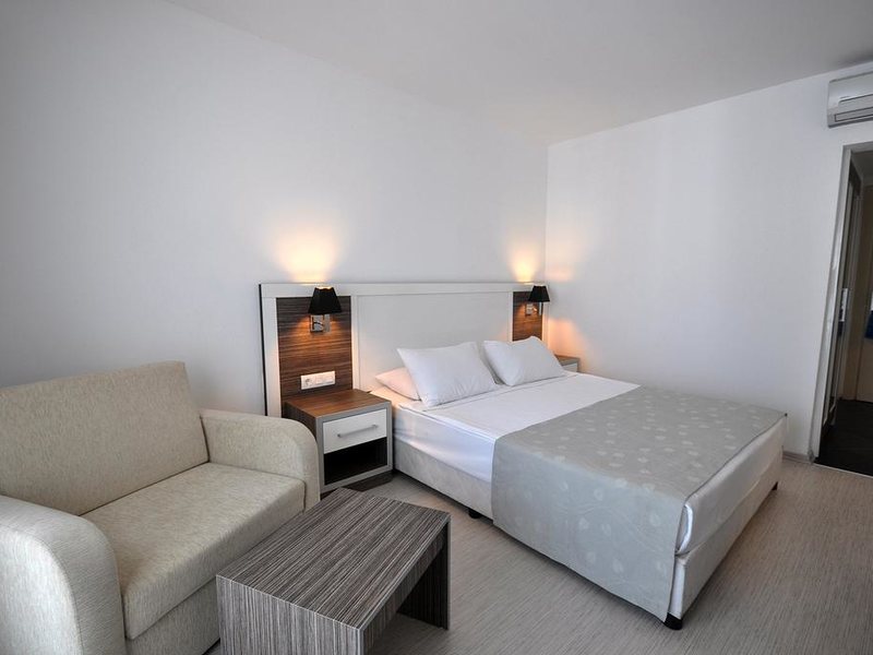 Club Shark Hotel 183172