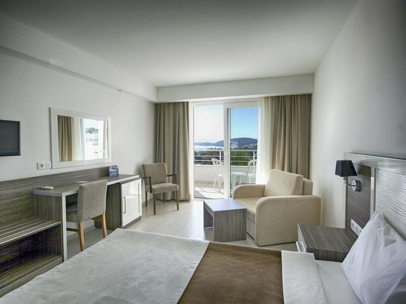 Club Shark Hotel 183180