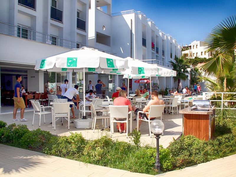 Club Shark Hotel 183184