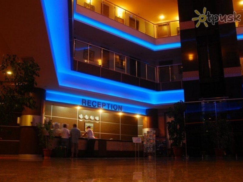 Club Side Coast Hotel 282513