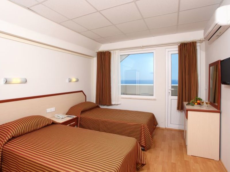 Club Sun Heaven Sea Bird Beach 68971