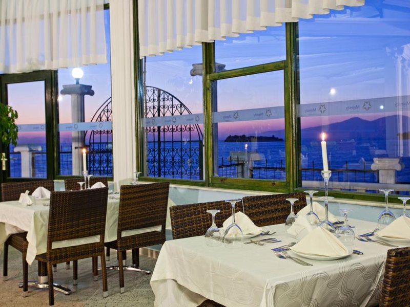 Club Tarhan Beach (ех 51147