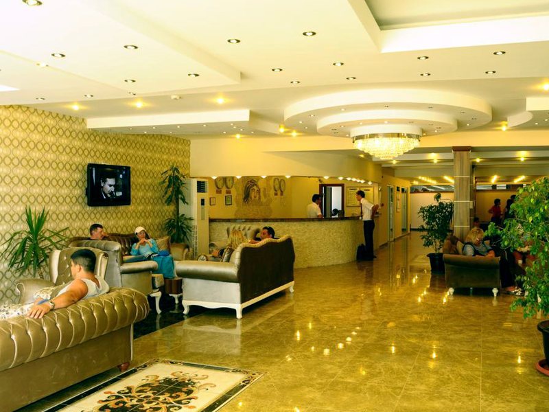 Club Tess Hotel 56055