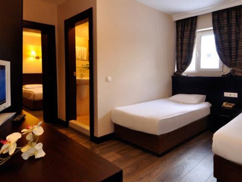 Club Voyage Alkoclar Hotel 67916