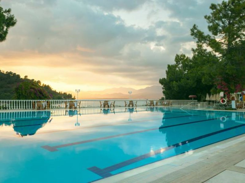 Club & Hotel Letoonia 158964