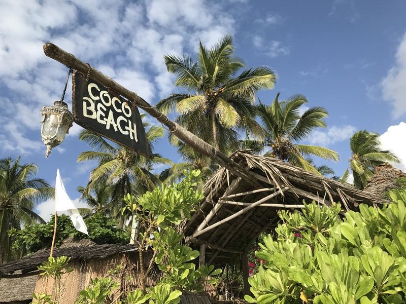 CoCo Beach Hotel 201421