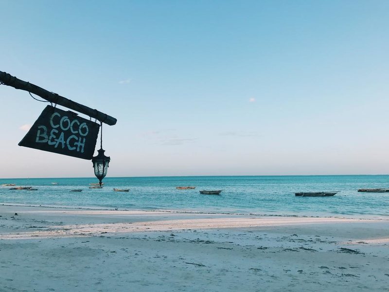 CoCo Beach Hotel 201424