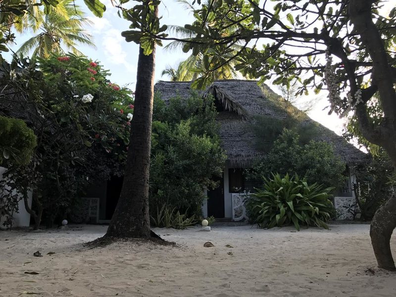 CoCo Beach Hotel 201426