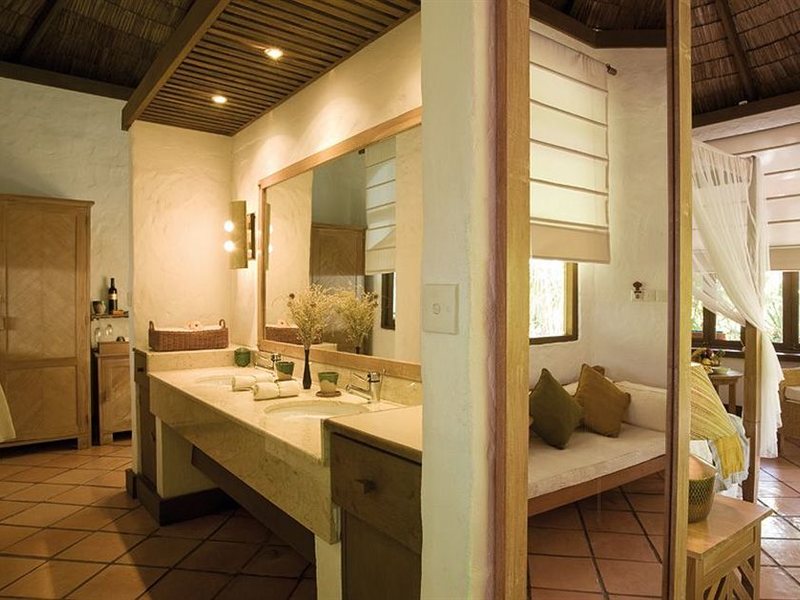 Coco Palm Dhuni Kolhu 134280