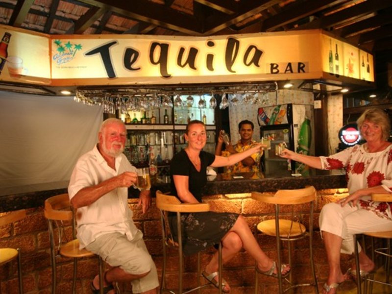 Coconut Grove Beach Resort 113522