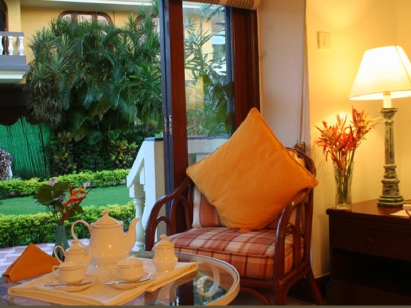 Coconut Grove Beach Resort 113527