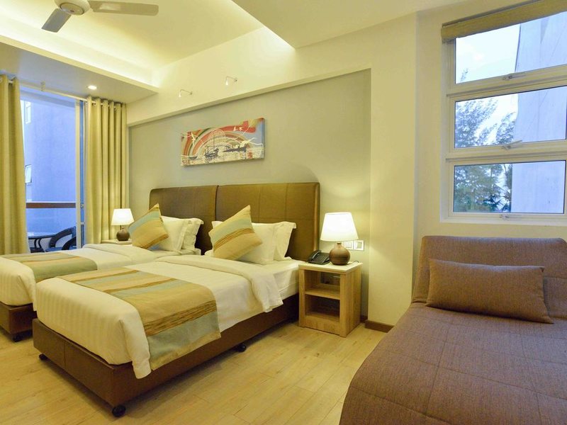 Coconut Tree Hulhuvilla Beach 324699