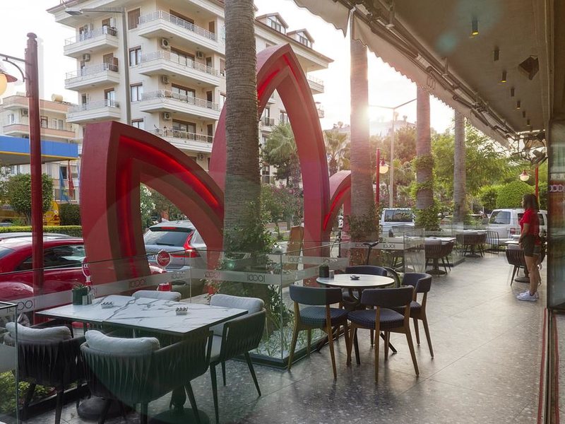 Comfort Suites Hotel 303120