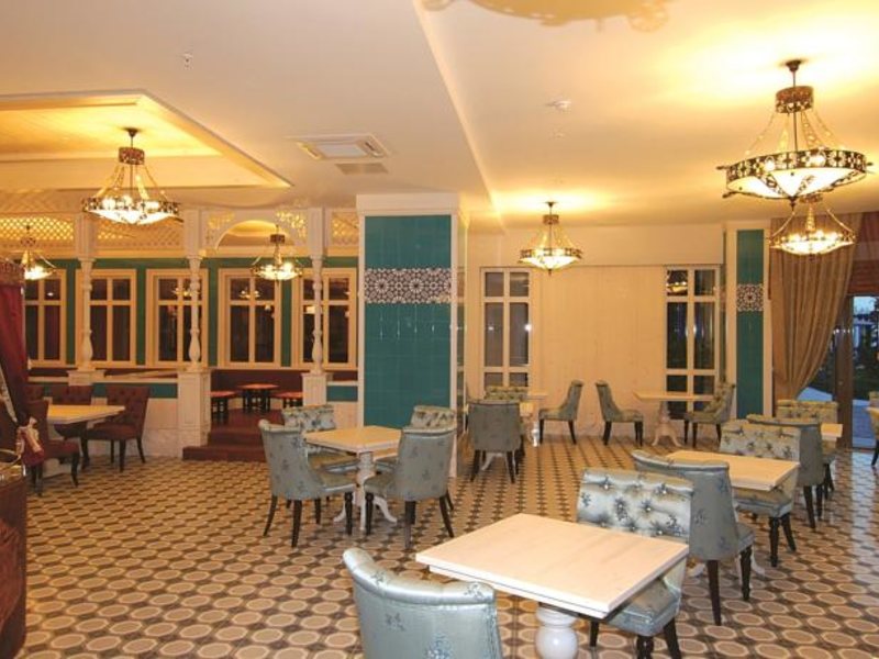 Commodore Elite Suites & Sра 159321