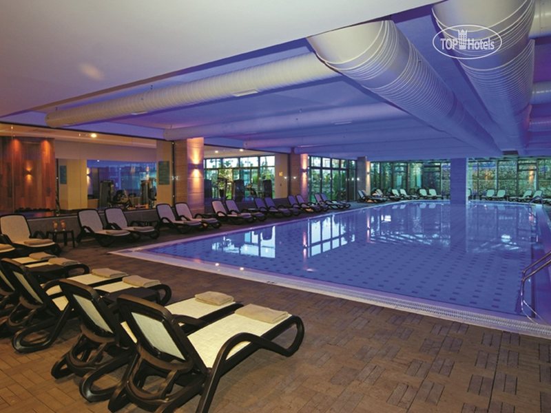 Commodore Elite Suites & Sра 294876