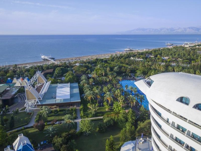 Concorde De Luxe Resort 294880