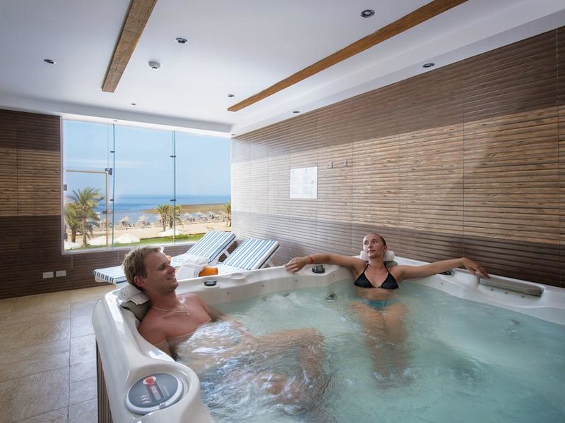 Concorde Moreen Beach Resort  175444