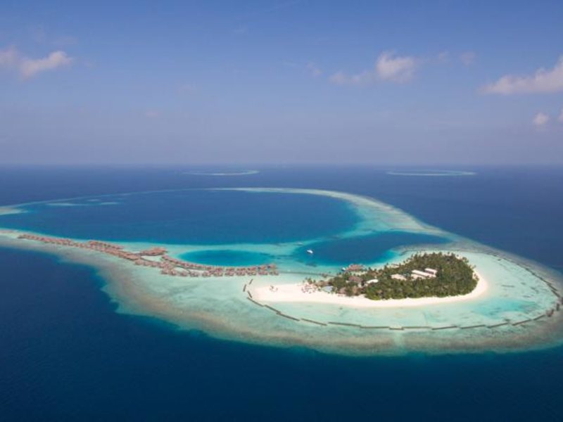 Constance Halaveli 134349