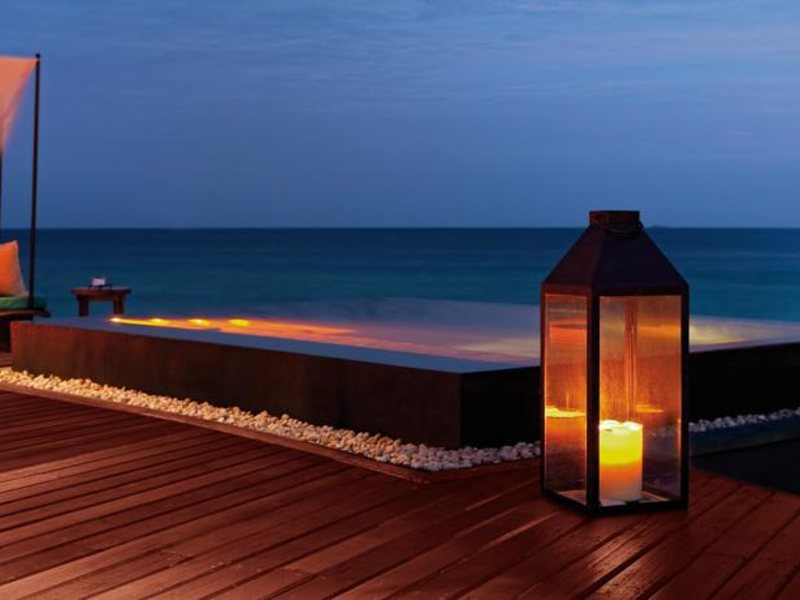 Constance Halaveli 134361