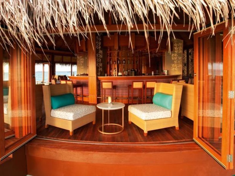 Constance Halaveli 134364