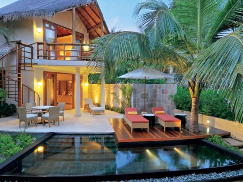 Constance Halaveli 134379