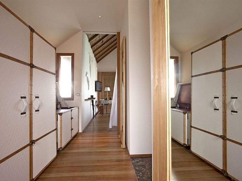 Constance Moofushi 134391