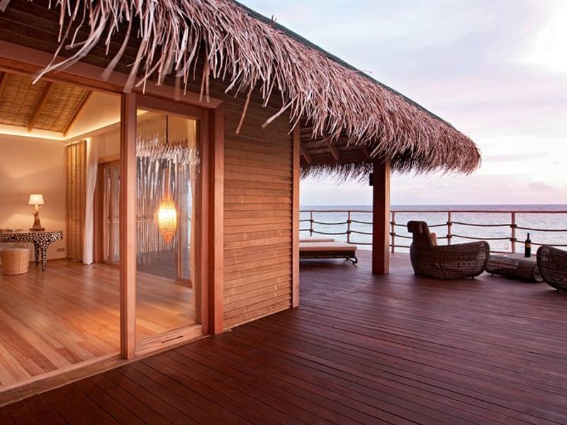 Constance Moofushi 134403