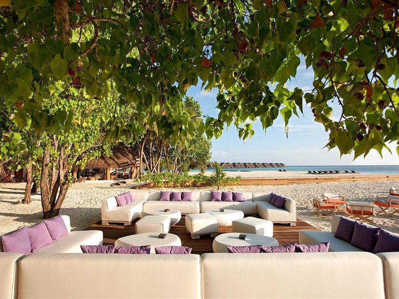 Constance Moofushi 134429