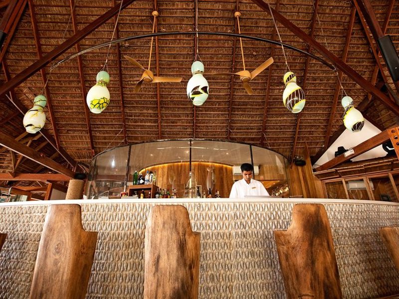 Constance Moofushi 134430