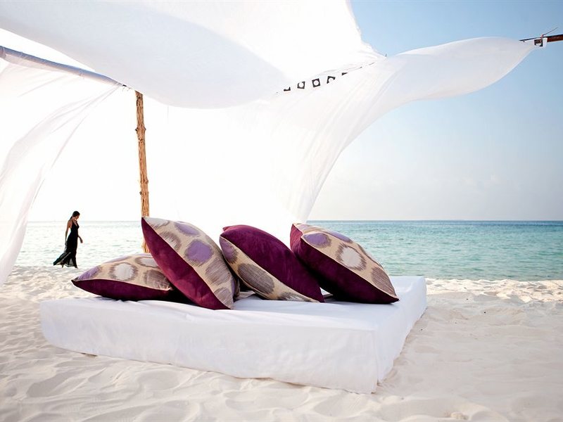 Constance Moofushi 134433