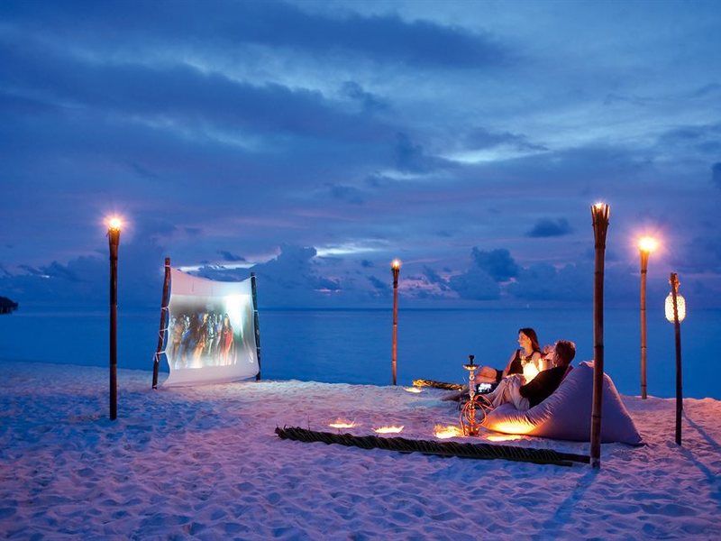 Constance Moofushi 134438