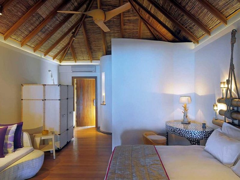 Constance Moofushi 134452