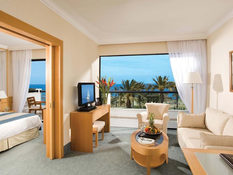 Constantinou Bros Asimina Suites Hotel  205076