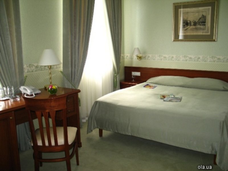 Continental Business Hotel 11944