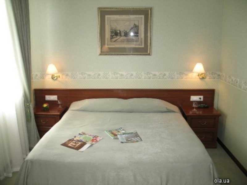 Continental Business Hotel 11945