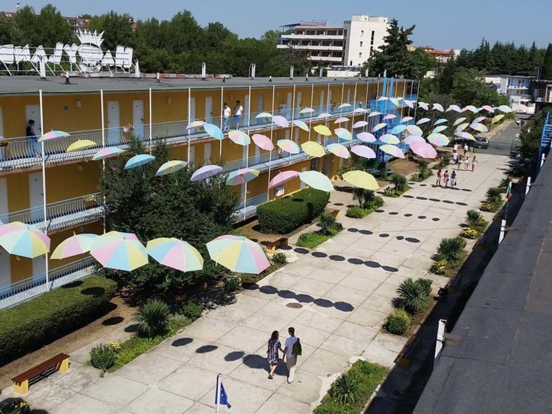 Continental Happy Land	 162070