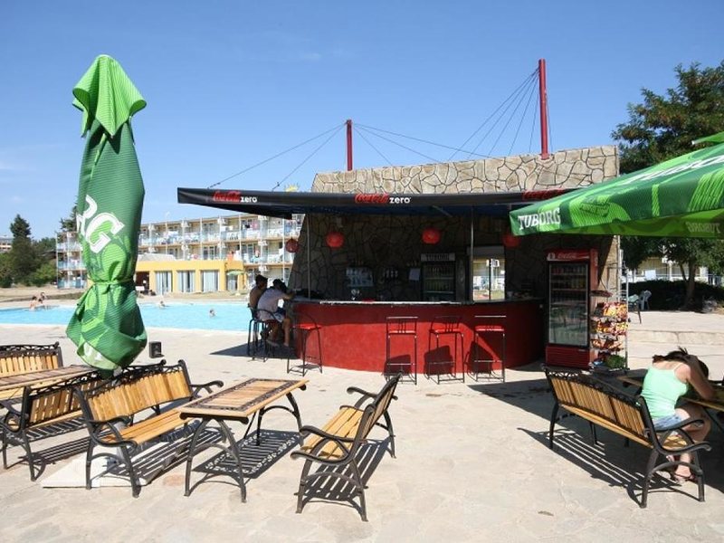 Continental Happy Land	 162087