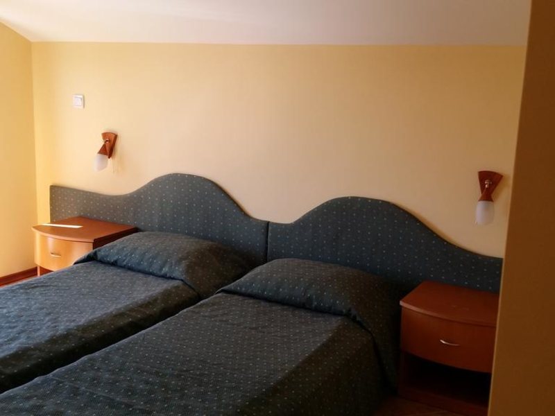 Continental Hotel Kiten  319009