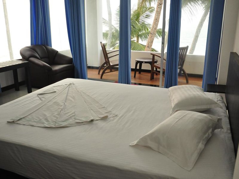 Cool Beach Hotel 193475