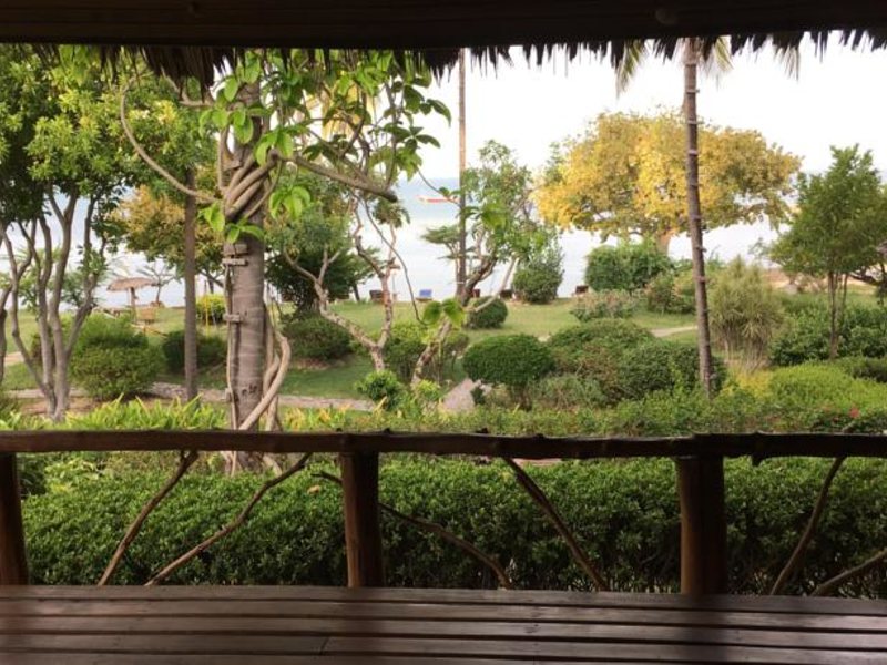 Coral Bay Resort  151071