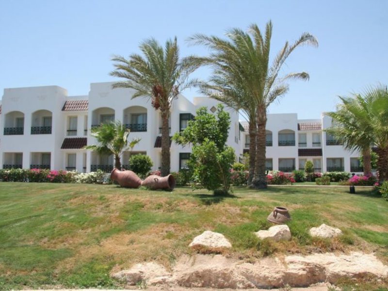 Coral Beach Resort Montazah (ex 122572