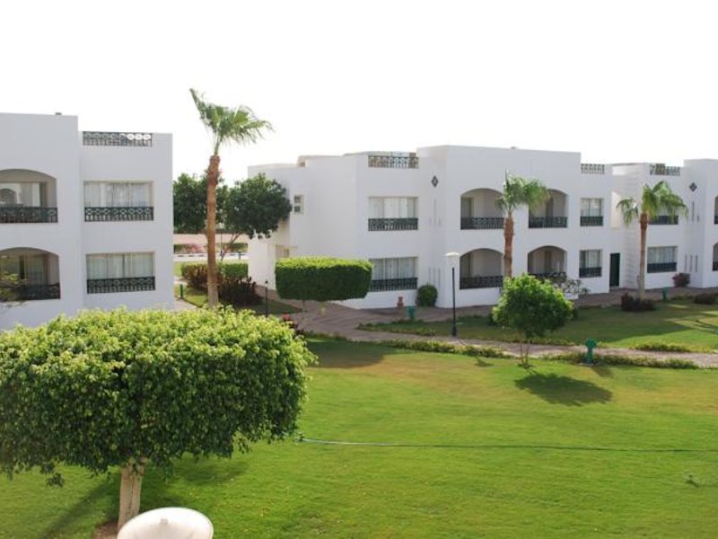 Coral Beach Resort Montazah (ex 122575