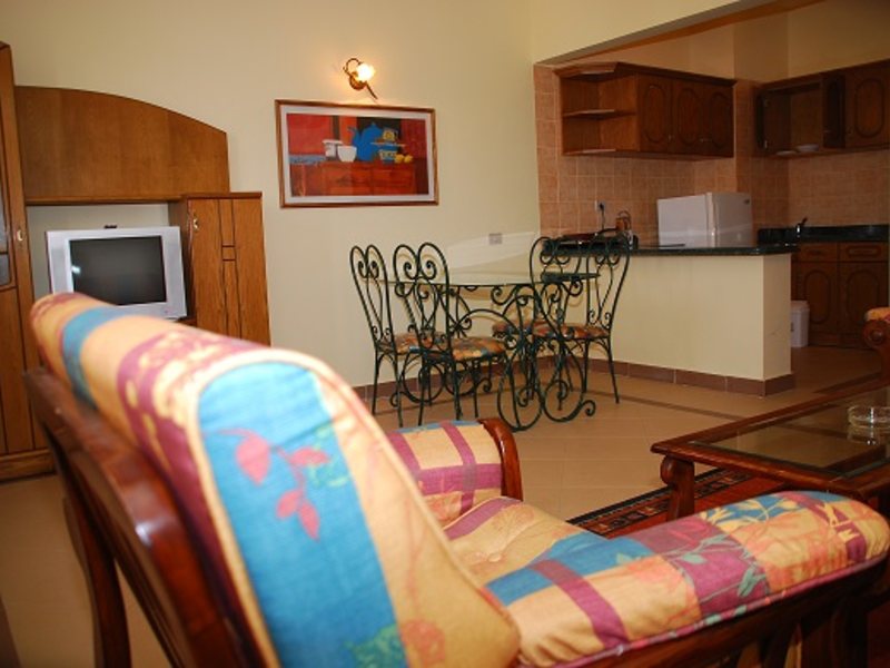 Coral Hills Resort 122627