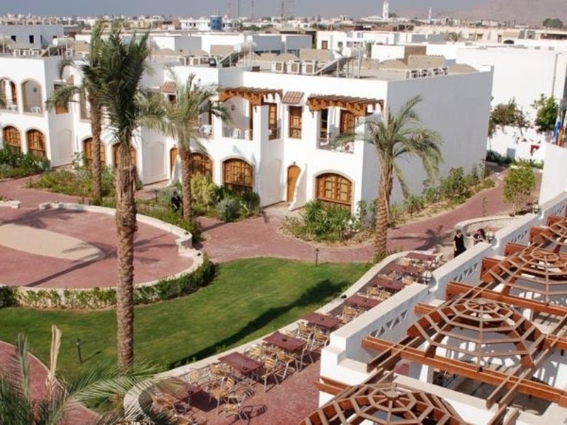 Coral Hills Resort 122629