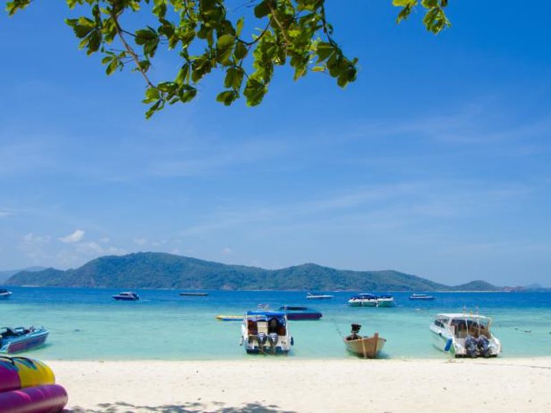 Coral Island Resort 151100