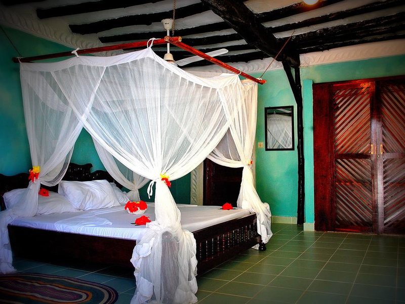 Coral Reef Resort  199060