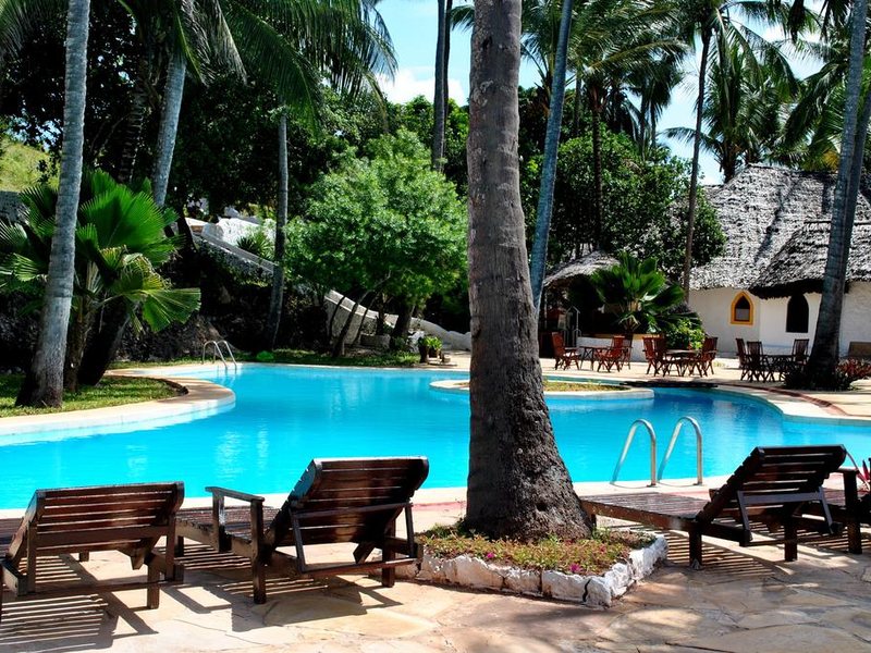 Coral Reef Resort  199080